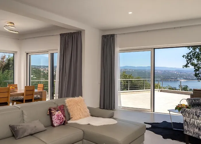 Pet Friendly In * Opatija