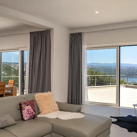 Pet Friendly In * Abbazia